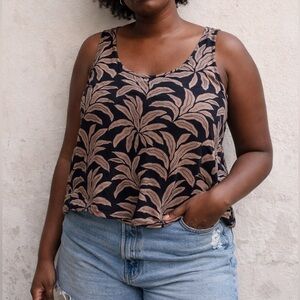 Rachel Zoe • Black and Tan Leaf Print Tank Top